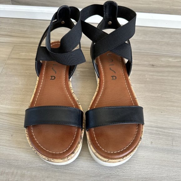 Unisa Women's Sz 6.5 Platform Sandals Black Ankle Strap Unbrizza Gladiator Shoe - Picture 2 of 9